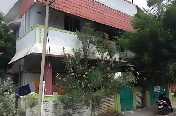 Old Age Home In Perungalathur